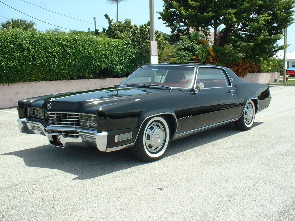 Duane Wakefield's beautiful restored car