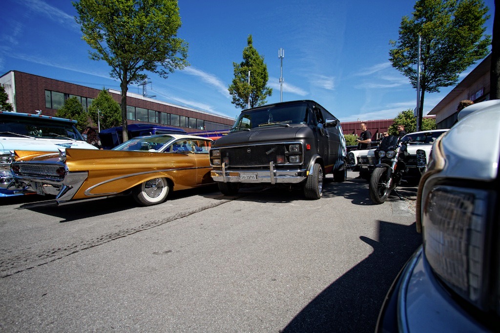 Loading Image