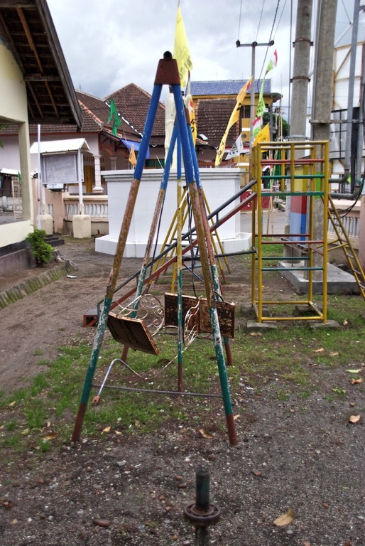 Loading Image